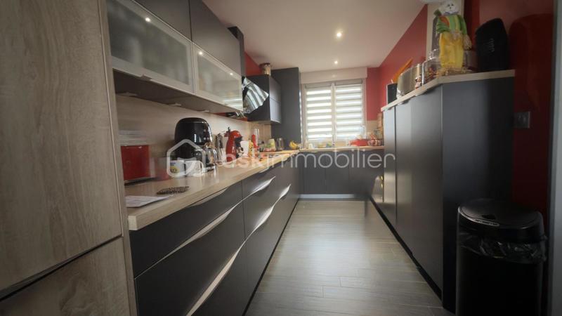 Maison - 82 m² - 5 pièces