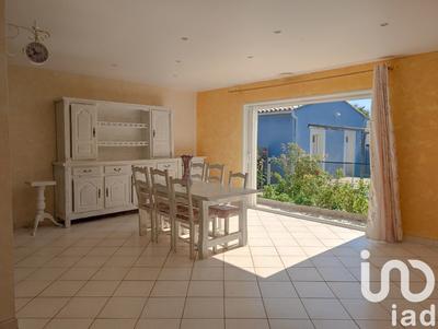 Maison - 181 m² - 5 pièces