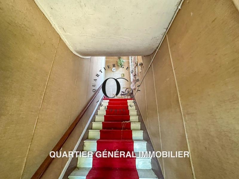 Maison de maîtres - 300 m² - 6 pièces