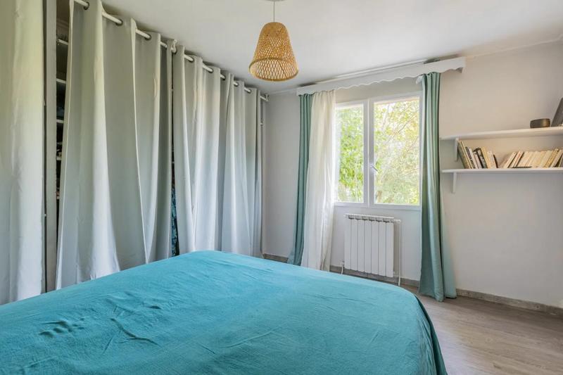 Maison - 180 m² - 7 pièces