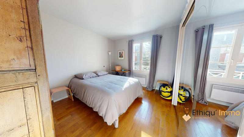 Maison - 170 m² - 5 pièces