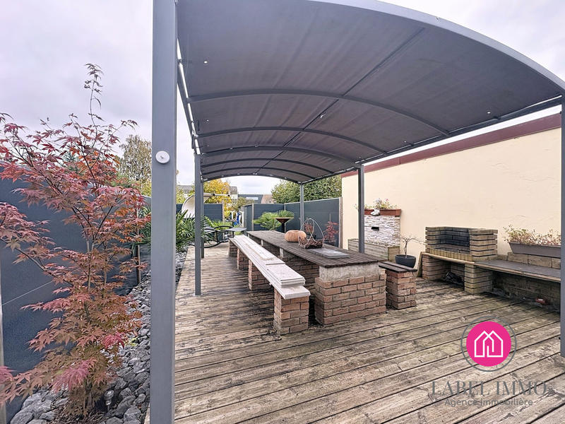 Maison - 140 m² - 7 pièces