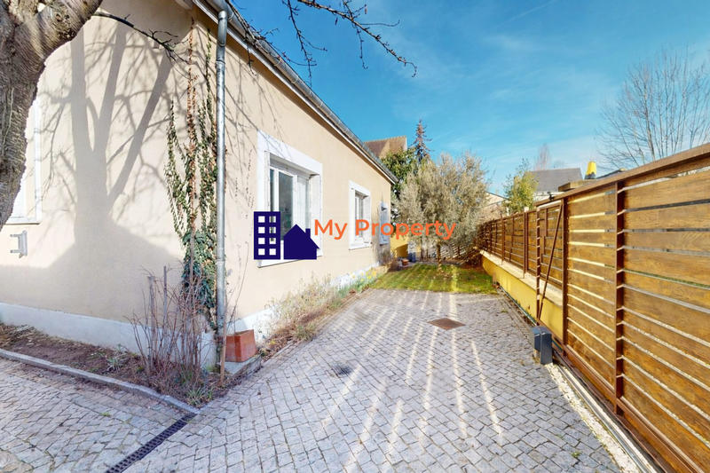 Maison traditionnelle - 127 m² - 7 pièces