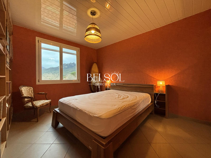 Maison - 130 m² - 7 pièces