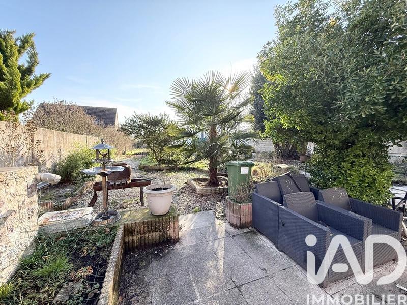 Maison - 227 m² - 9 pièces