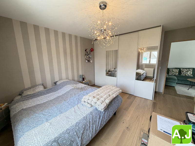 Maison contemporaine - 110 m² - 5 pièces