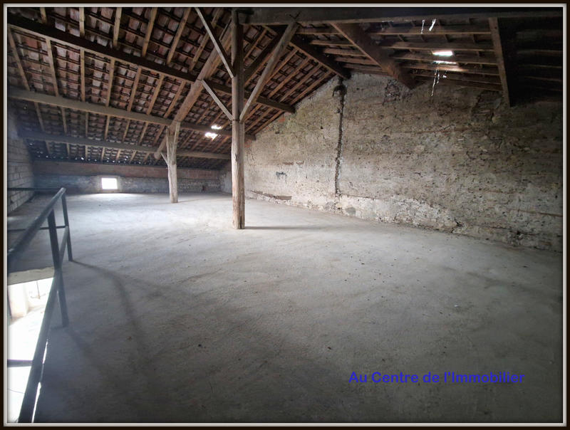 Local commercial - 228 m²