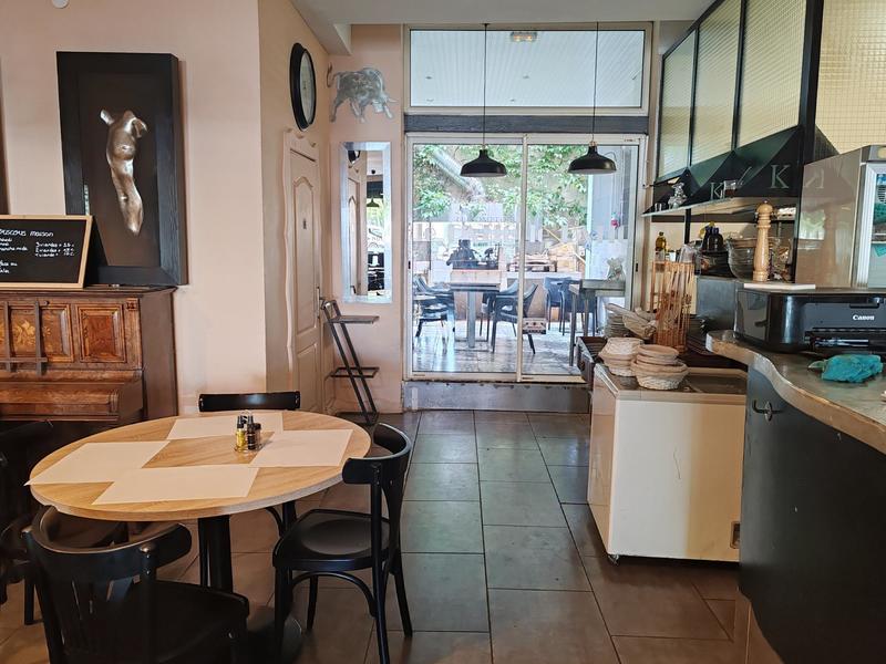 Local commercial - 140 m² - 3 pièces