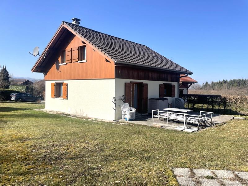 Maison - 90 m² - 4 pièces