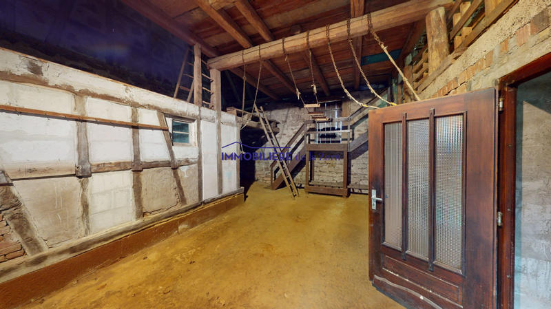 Maison - 97 m² - 5 pièces