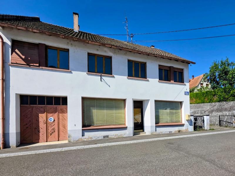 Maison - 255 m² - 8 pièces