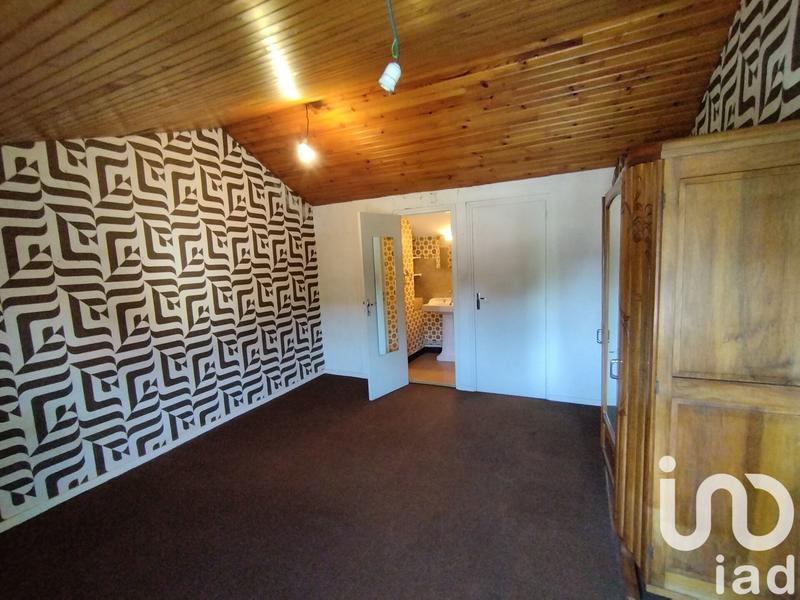 Maison - 193 m² - 9 pièces