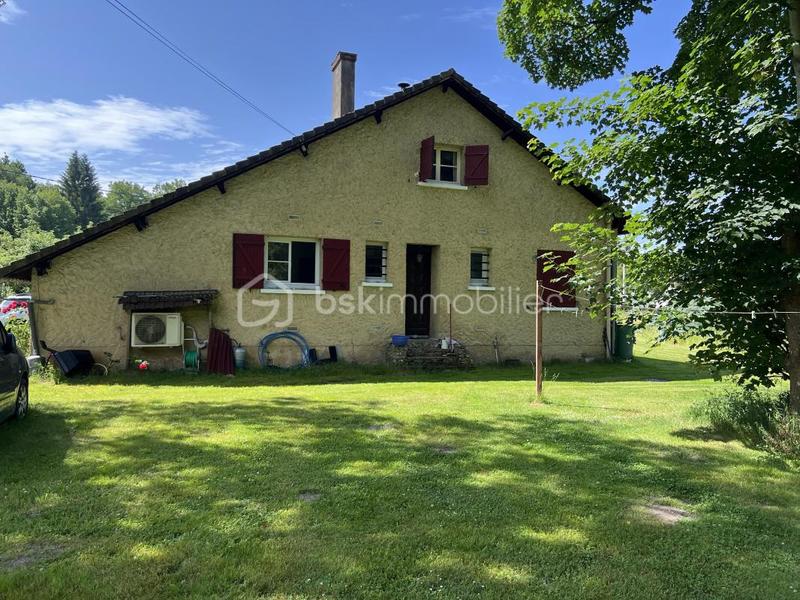 Maison traditionnelle - 112 m² - 5 pièces