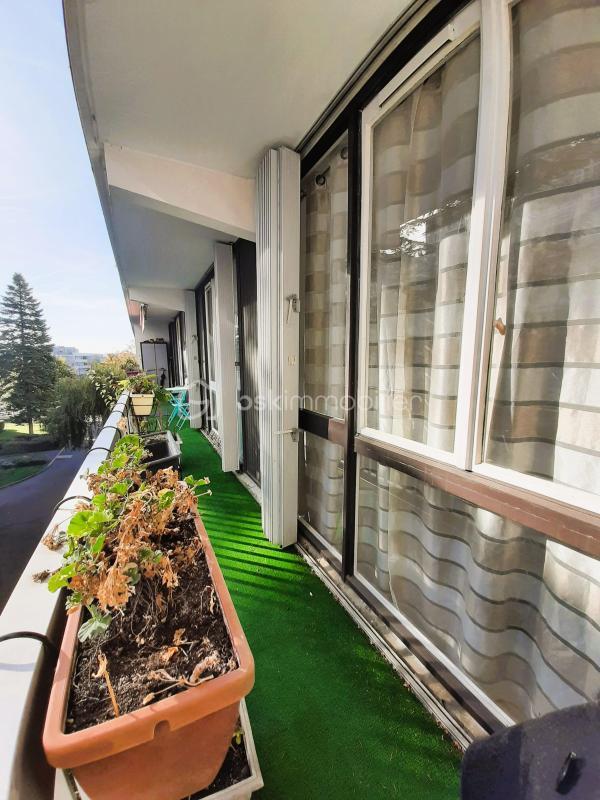 Appartement - 94 m² - 4 pièces