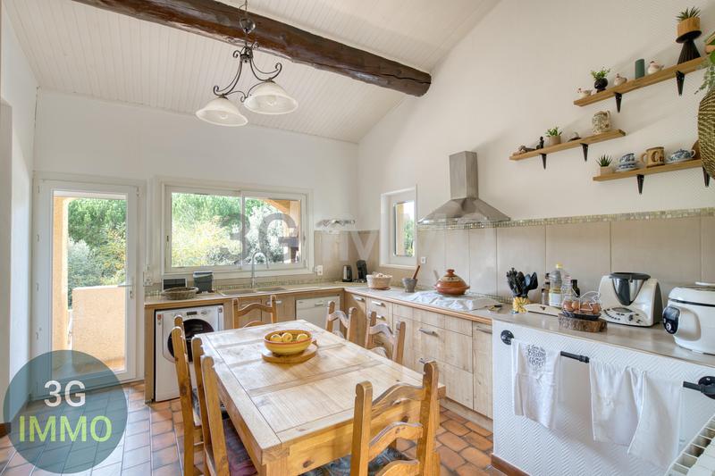 Maison - 167 m² - 6 pièces