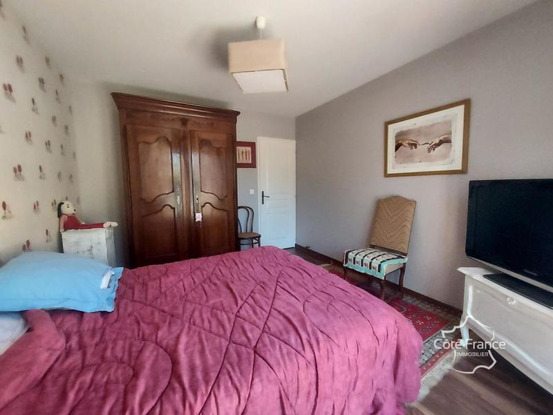 Propriété - 180 m² - 7 pièces