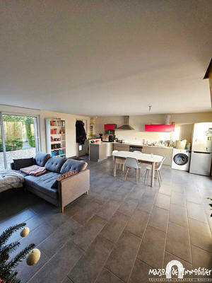Maison - 75 m² - 3 pièces