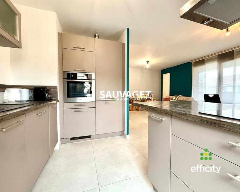 Appartement - 86 m² - 4 pièces