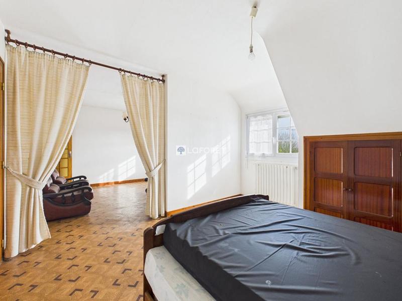 Maison - 134 m² - 7 pièces