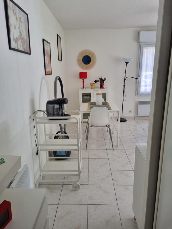 Studio - 28 m² - 1 pièce