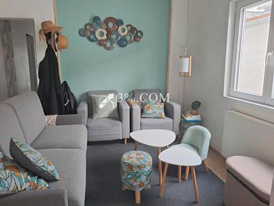 Maison - 65 m² - 4 pièces