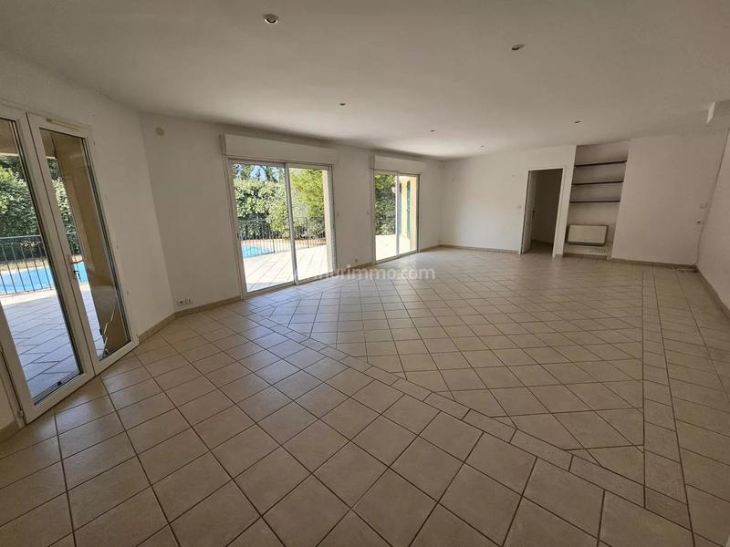 Maison - 145 m² - 5 pièces