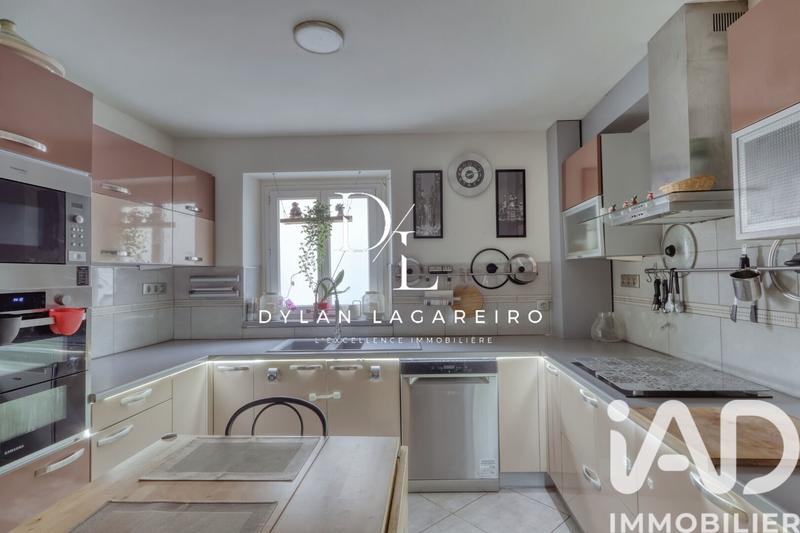 Maison - 134 m² - 7 pièces