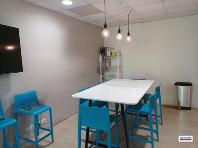 Bureau - 148 m²