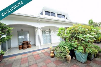 Maison - 206 m² - 10 pièces