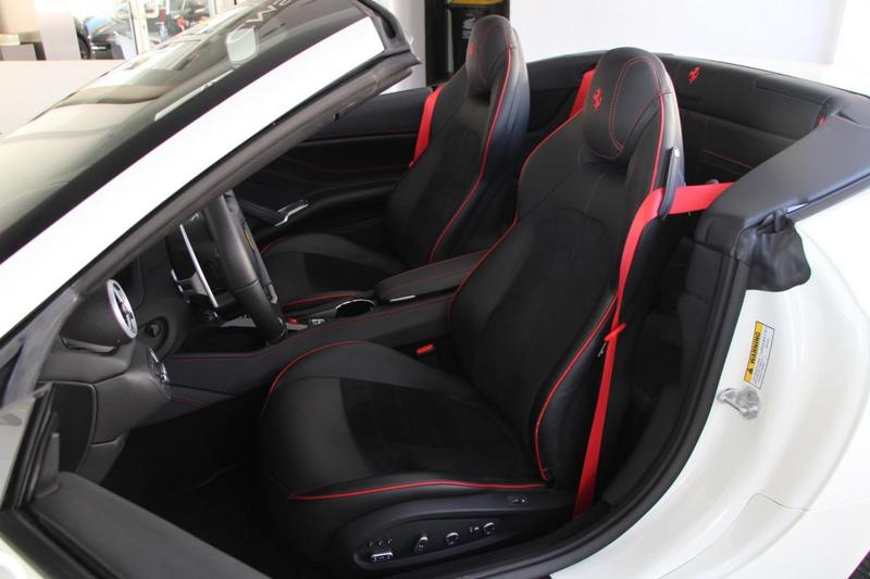 Ferrari California t V8 4.0 560ch Handling Special