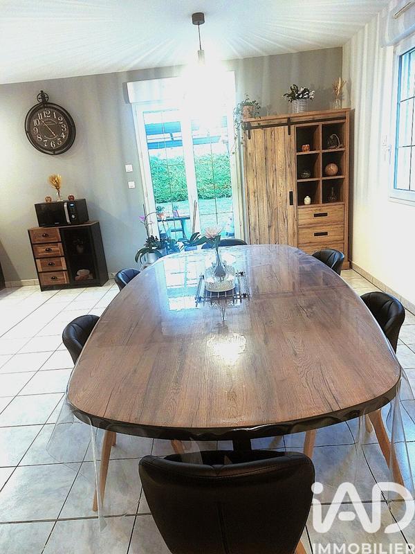 Maison - 143 m² - 7 pièces