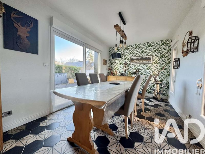 Maison - 110 m² - 7 pièces