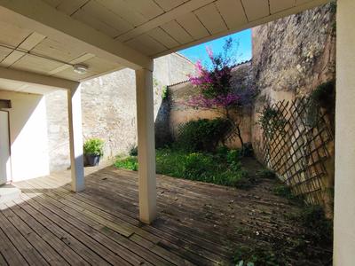 Maison de ville - 146 m² - 5 pièces