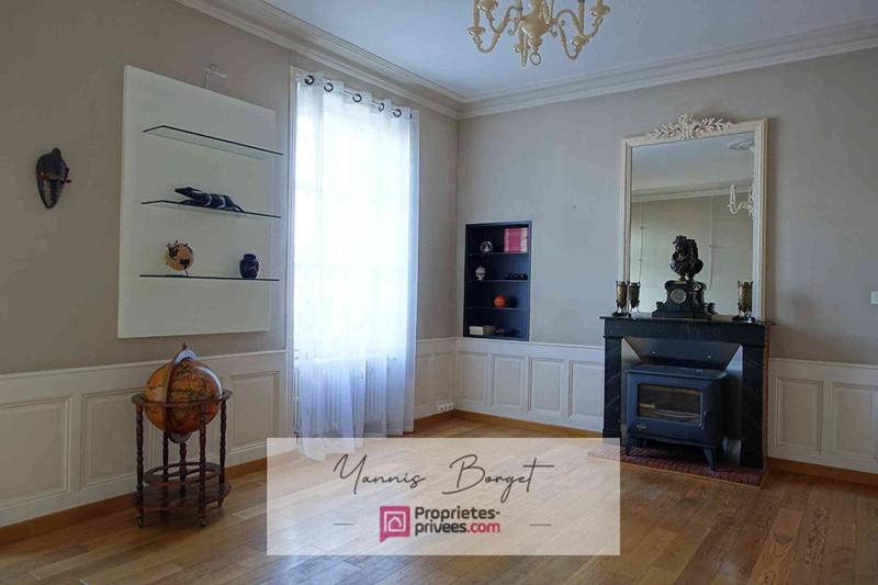 Maison - 190 m² - 7 pièces