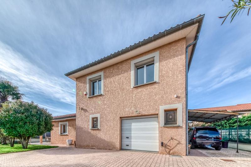 Pavillon - 133 m² - 6 pièces