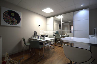 Fonds de commerce - 74 m²