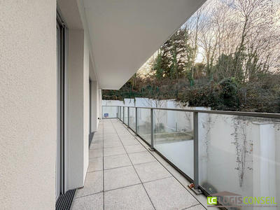 Appartement - 97 m² - 5 pièces