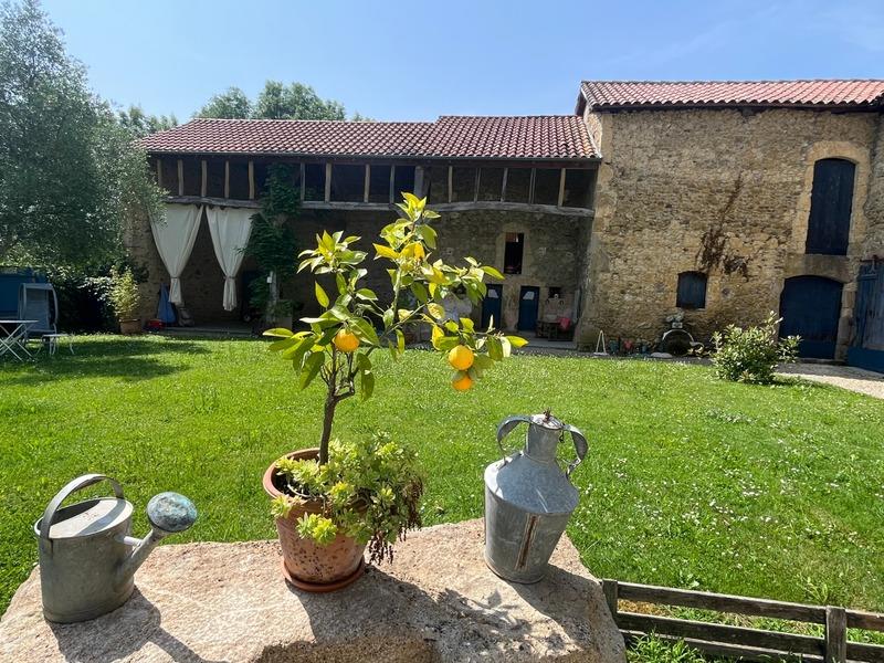 Maison - 310 m² - 8 pièces