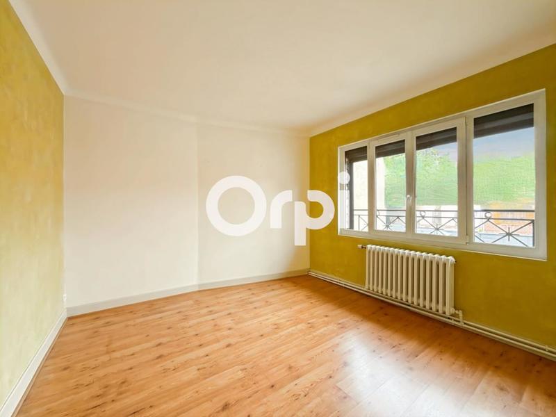 Maison - 267 m² - 7 pièces