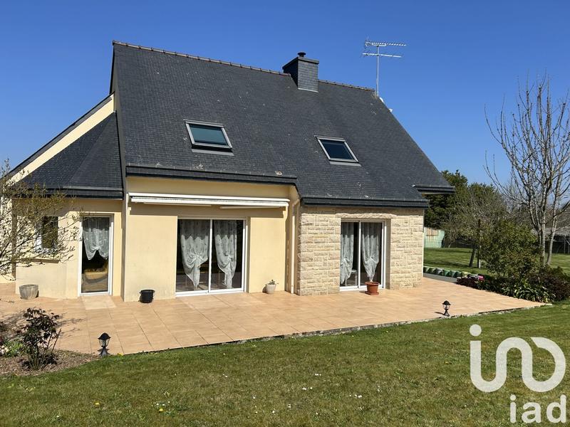 Maison - 137 m² - 7 pièces