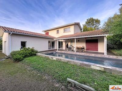 Maison - 119 m² - 4 pièces