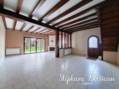 Maison - 121 m² - 4 pièces