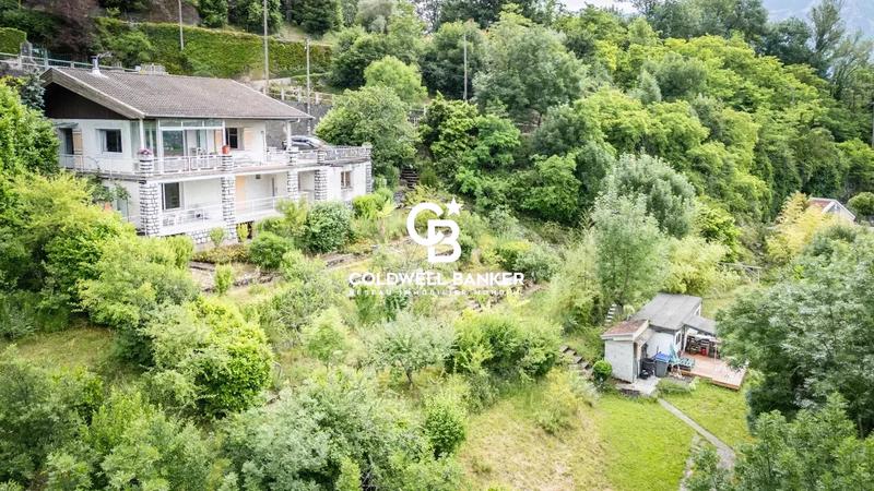 Maison - 130 m² - 6 pièces