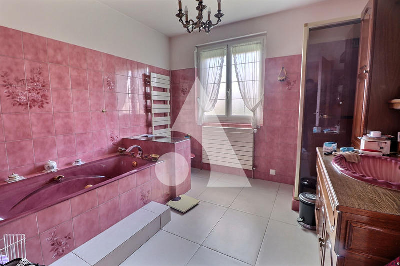 Maison - 115 m² - 5 pièces