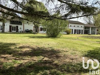 Maison de campagne - 300 m² - 9 pièces