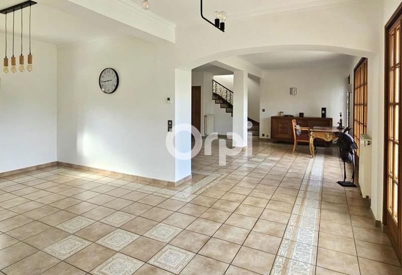 Maison - 170 m² - 7 pièces