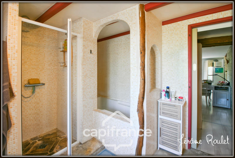 Maison en pierre - 170 m² - 6 pièces