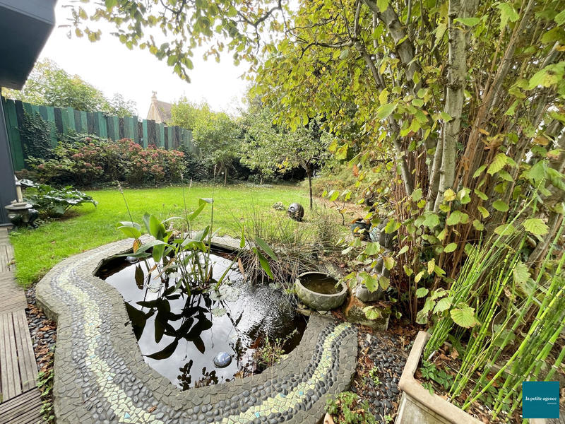 Maison - 224 m² - 8 pièces