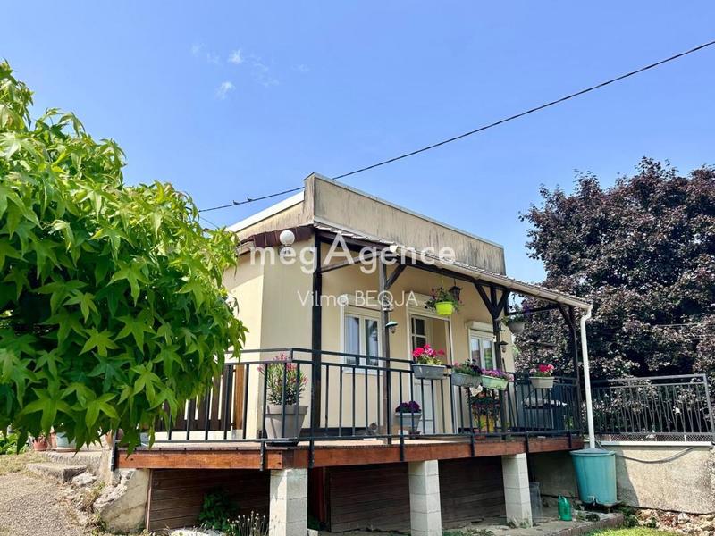 Maison - 304 m² - 7 pièces