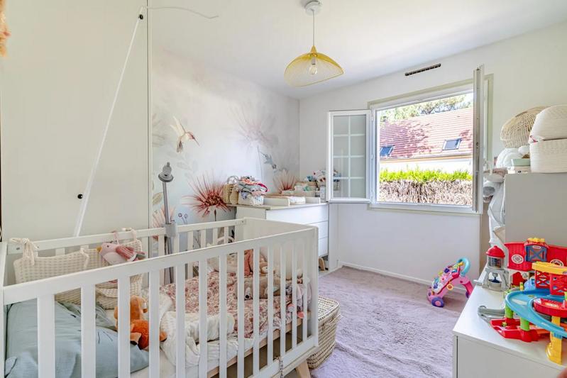 Maison - 170 m² - 6 pièces